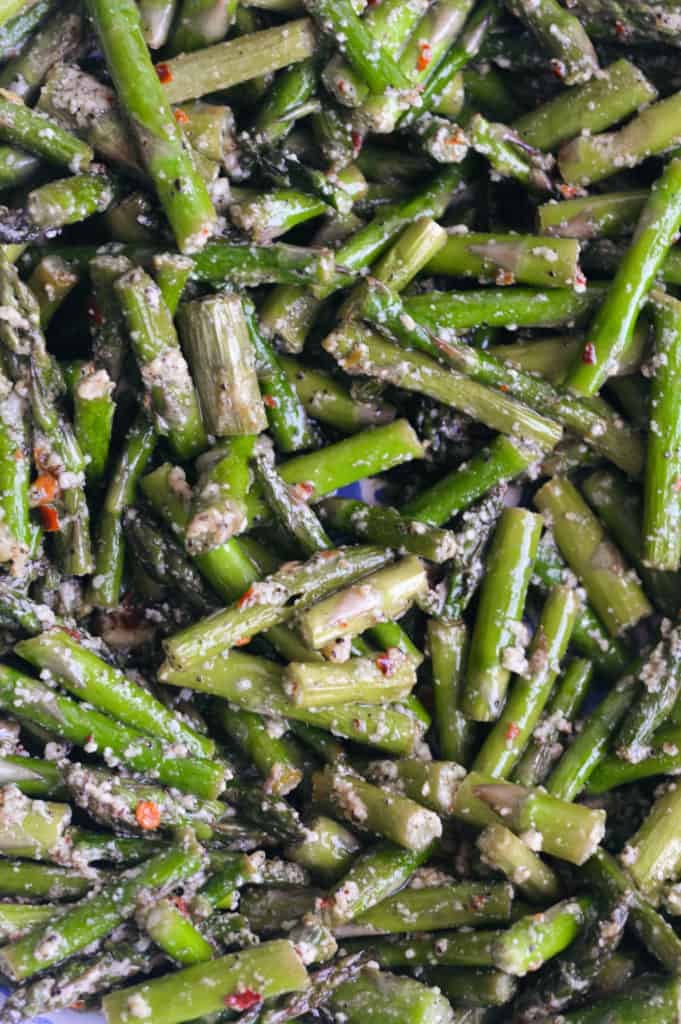 air fryer asparagus close up