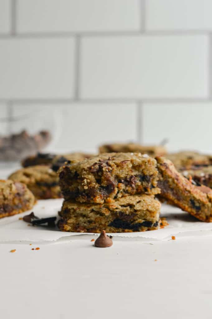 healthy chocolate chip cookie bar