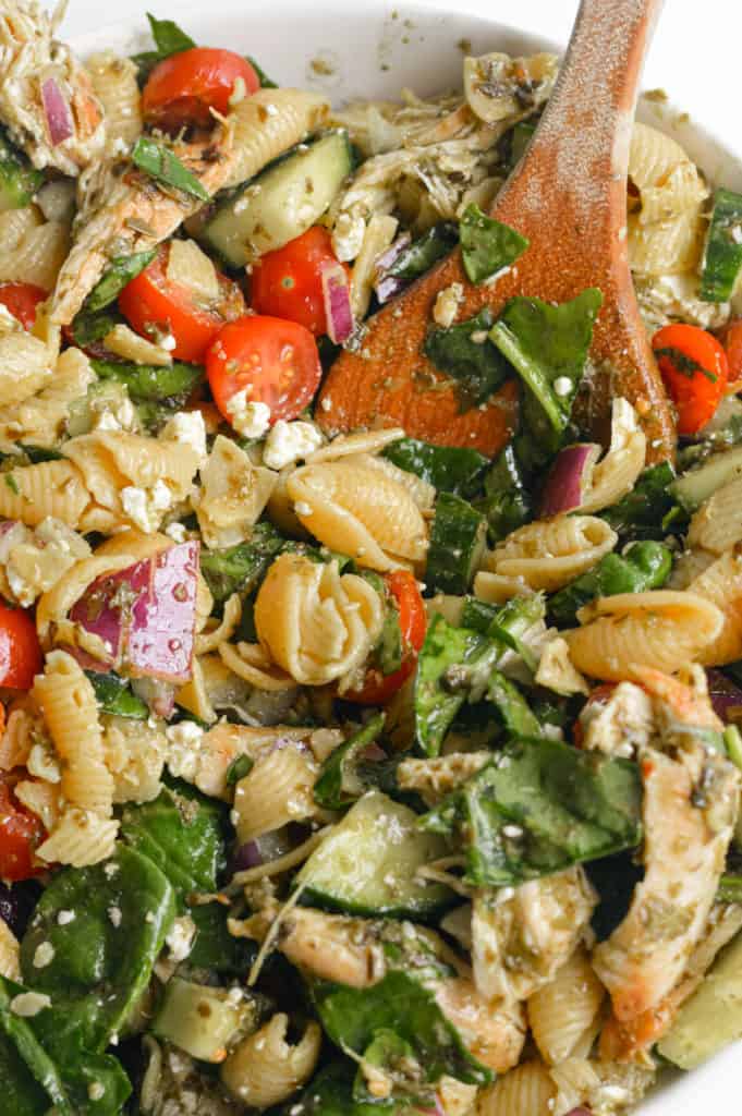 healthy chicken pesto pasta salad