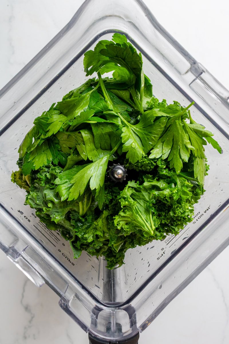 Kale and parsley in a blender